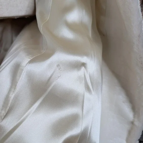 Vintage Faux Fur Long Coat Cream Gray Striped Oversized M/L Mob Wife Maximalist - Picture 11 of 13